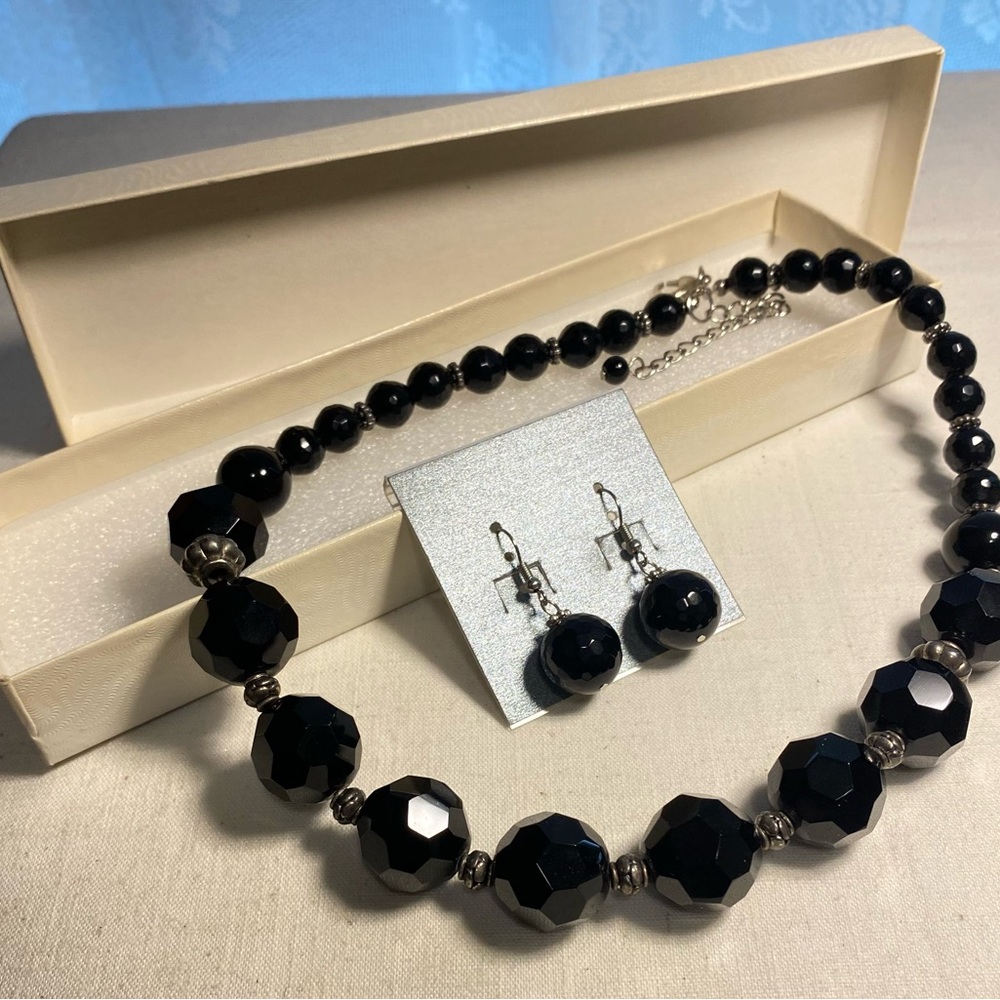 Vintage Facet-cut Black Onyx Beaded Necklace & Earrings; NOS/Never Worn; GiftBox